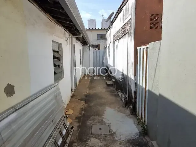 Casa 1 quarto e 1 banheiro, para alugar, no bairro Setor Campinas em Goiânia