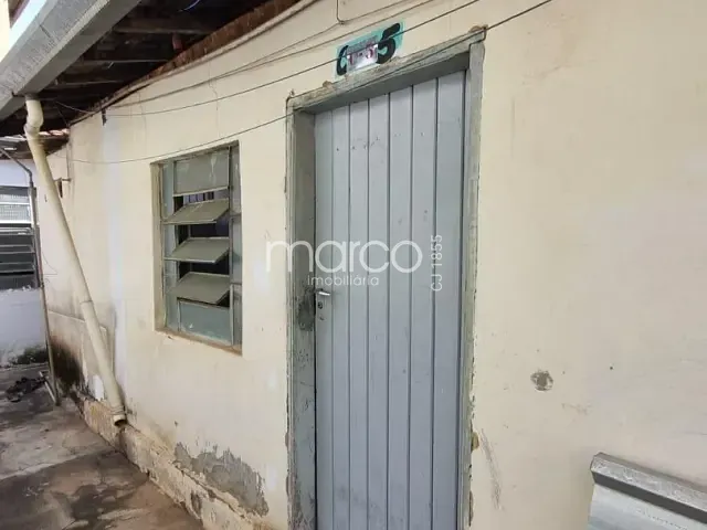Casa 1 quarto e 1 banheiro, para alugar, no bairro Setor Campinas em Goiânia