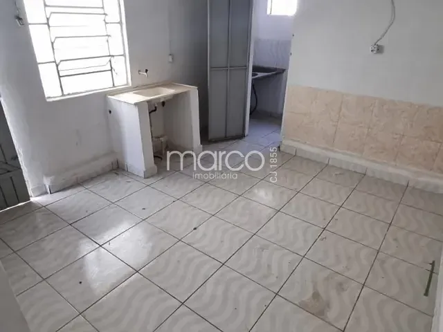 Casa 1 quarto e 1 banheiro, para alugar, no bairro Setor Campinas em Goiânia