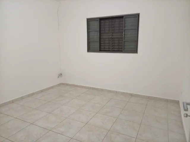 Casa 2 quartos e 1 banheiro, para alugar, no bairro Vila Prudente em São Paulo