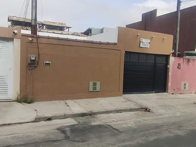 Casa 4 quartos e 4 banheiros, à venda, no bairro Village Rio das Ostras em Rio das Ostras