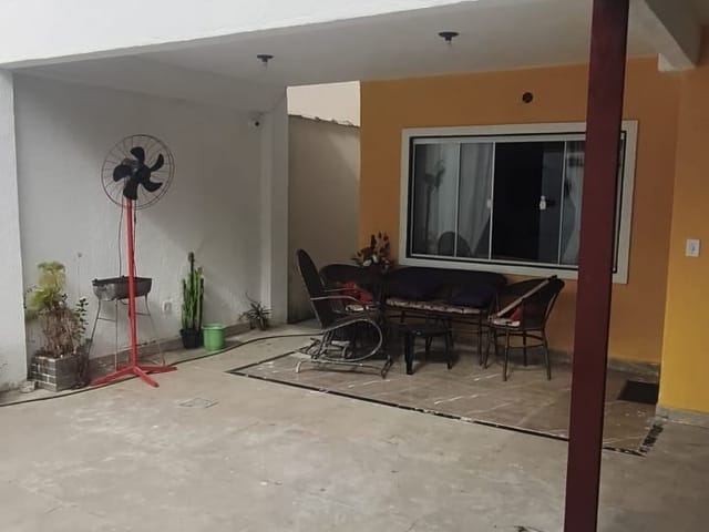 Casa 4 quartos e 4 banheiros, à venda, no bairro Village Rio das Ostras em Rio das Ostras