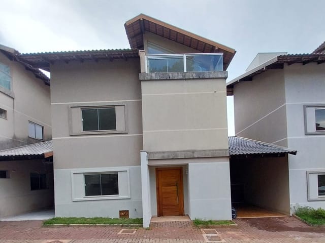 Sobrado 4 quartos e 1 banheiro, para alugar, no bairro Chácara Cachoeira em Campo Grande