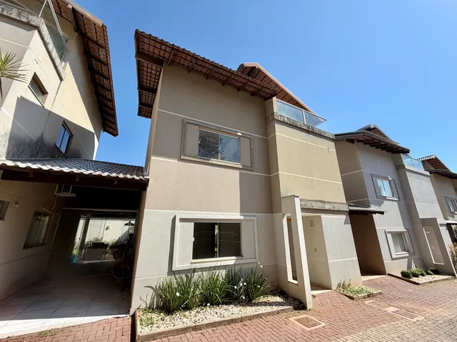 Sobrado 4 quartos e 1 banheiro, à venda ou para alugar, no bairro Chácara Cachoeira em Campo Grande