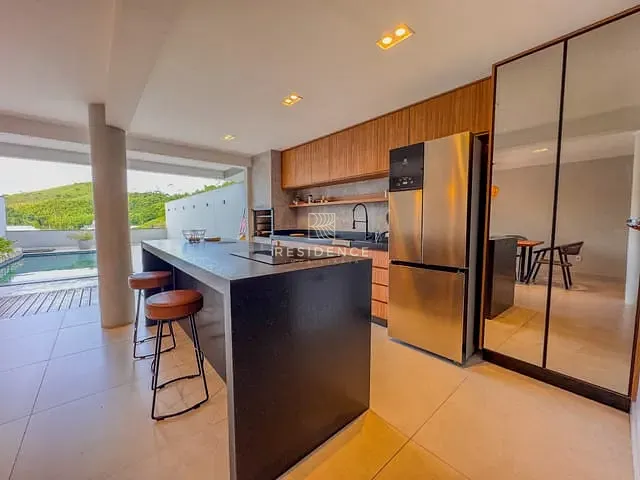 Casa 3 quartos e 3 banheiros, à venda, no bairro Jardim Belvedere em Volta Redonda