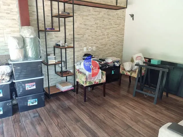 Casa 2 quartos e 2 banheiros, à venda, no bairro Cantagalo em Guapimirim