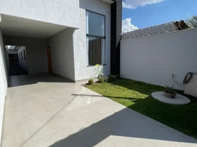 Casa com 184m² 3 quartos e 3 banheiros, à venda, no bairro Cidade Satélite São Luiz em Aparecida de Goiânia