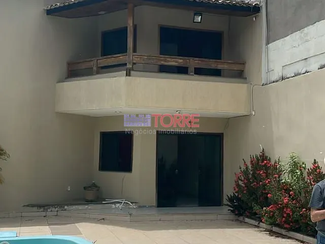 Casa 3 quartos e 5 banheiros, à venda, no bairro Castália em Itabuna