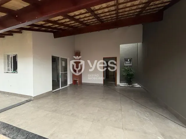 Casa 2 quartos e 2 banheiros, à venda, no bairro Jardim Europa V em Araxá