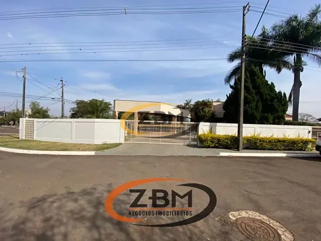 Casa com 1132m² 4 quartos e 6 banheiros, para alugar, no bairro Jardim Santa Adelaide em Cambé