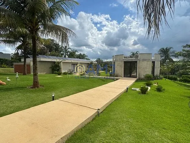 Casa com 5000m² 6 quartos e 7 banheiros, à venda, no bairro Condomínio Alto da Boa Vista em Senador Canedo