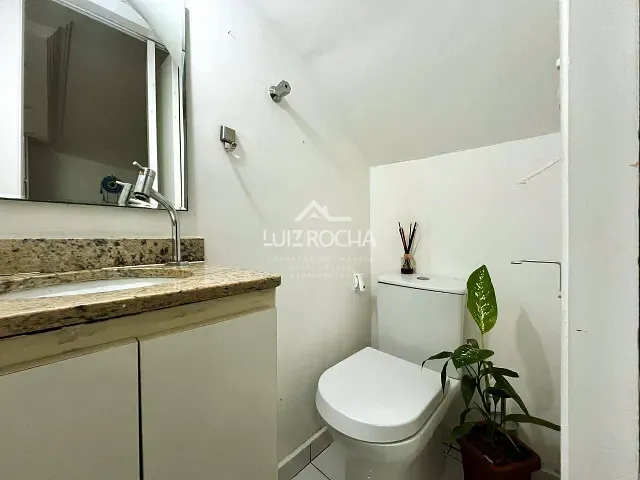 Casa com 161m² 3 quartos e 2 banheiros, à venda, no bairro Jardim Barbacena em Cotia