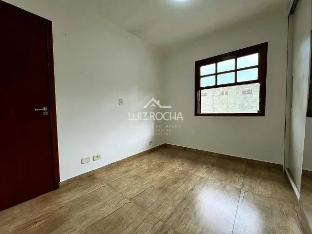 Casa com 161m² 3 quartos e 2 banheiros, à venda, no bairro Jardim Barbacena em Cotia
