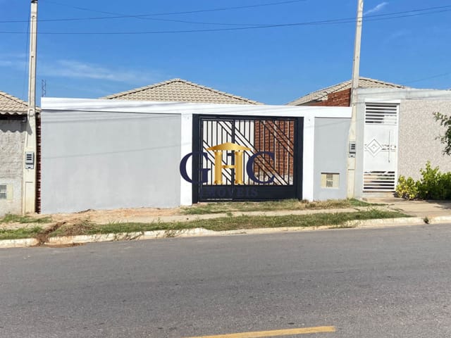 Casa com 176m² 2 quartos e 1 banheiro, para alugar, no bairro Pacaembú Bandeiras em Salto de Pirapora