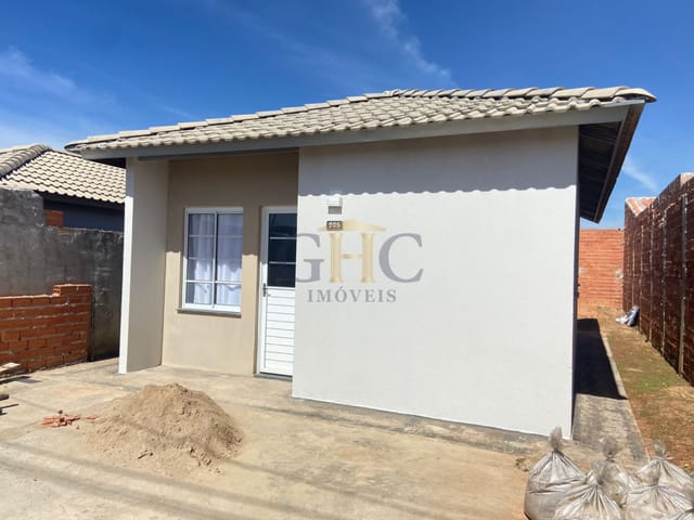 Casa com 176m² 2 quartos e 1 banheiro, para alugar, no bairro Pacaembú Bandeiras em Salto de Pirapora