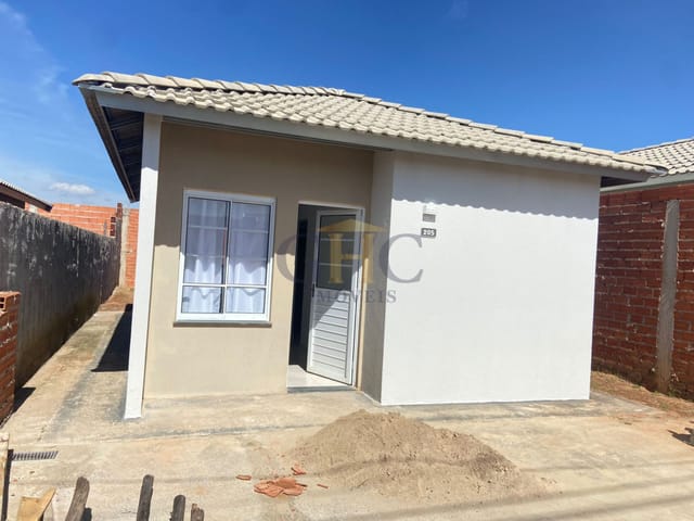 Casa com 176m² 2 quartos e 1 banheiro, para alugar, no bairro Pacaembú Bandeiras em Salto de Pirapora