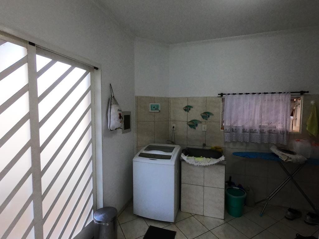 Casa, 4 quartos, 318 m² - Foto 25