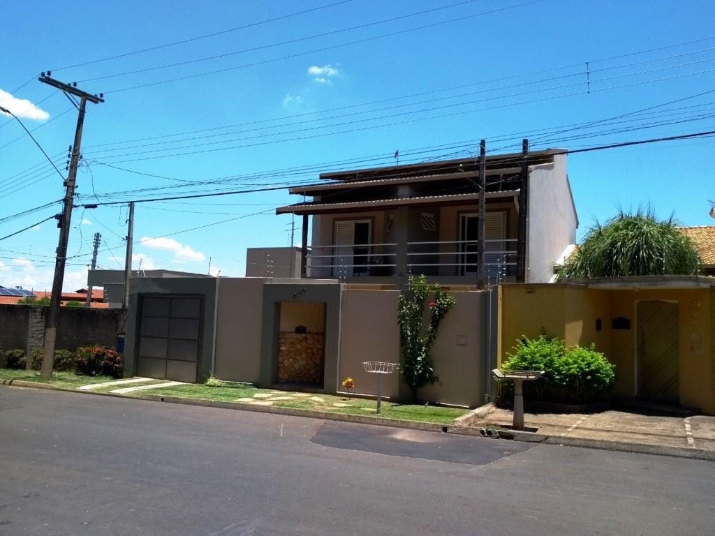 Casa, 4 quartos, 318 m² - Foto 2