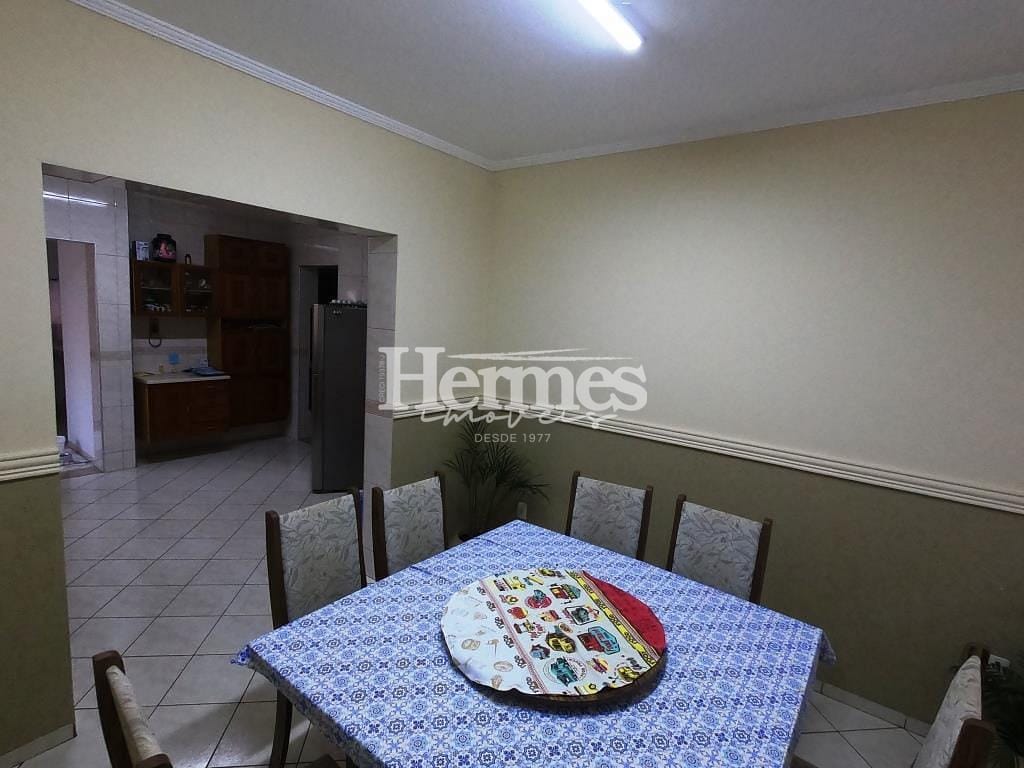 Casa, 4 quartos, 318 m² - Foto 9