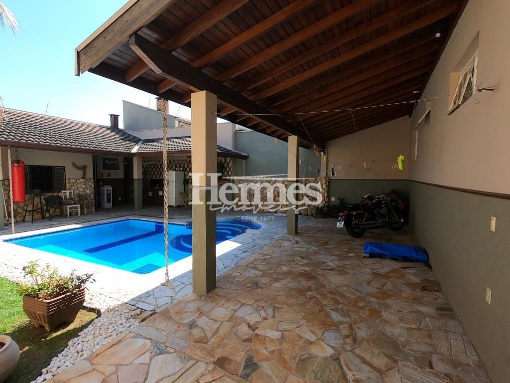 Casa, 4 quartos, 318 m² - Foto 32