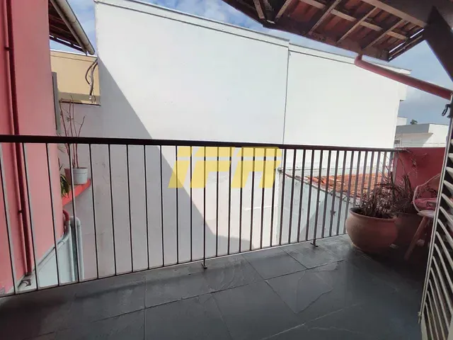 Sobrado com 300m² 3 quartos e 4 banheiros, à venda, no bairro Centro em Ubatuba