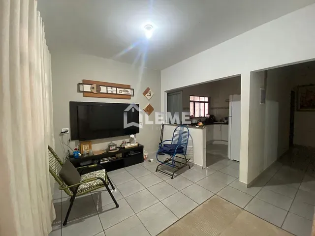 Casa com 255m² 2 quartos e 1 banheiro, à venda, no bairro Jardim José Justi em Mococa