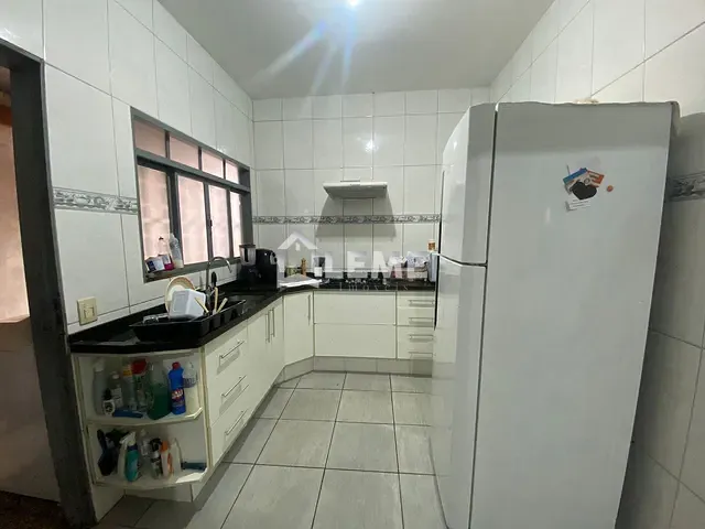 Casa com 255m² 2 quartos e 1 banheiro, à venda, no bairro Jardim José Justi em Mococa
