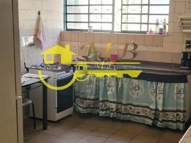 Casa com 240m² 2 quartos e 1 banheiro, à venda, no bairro Fundacao da Casa Popular em Campinas