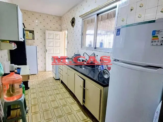 Casa com 400m² 3 quartos e 2 banheiros, à venda, no bairro Vila Canero em São Paulo