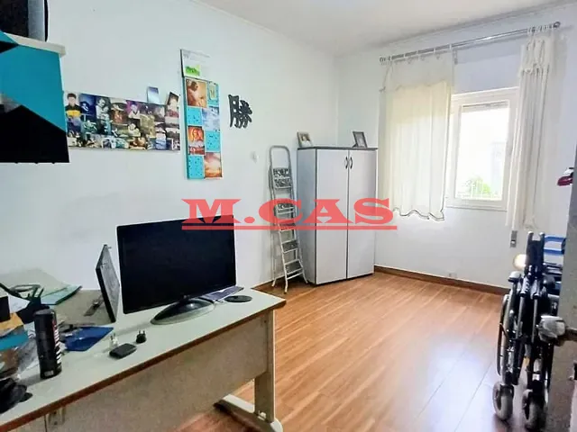 Casa com 400m² 3 quartos e 2 banheiros, à venda, no bairro Vila Canero em São Paulo