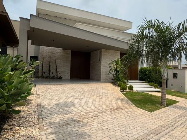 Casa com 360m² 3 quartos e 2 banheiros, à venda, no bairro Alameda das Cores Residencial em Sinop