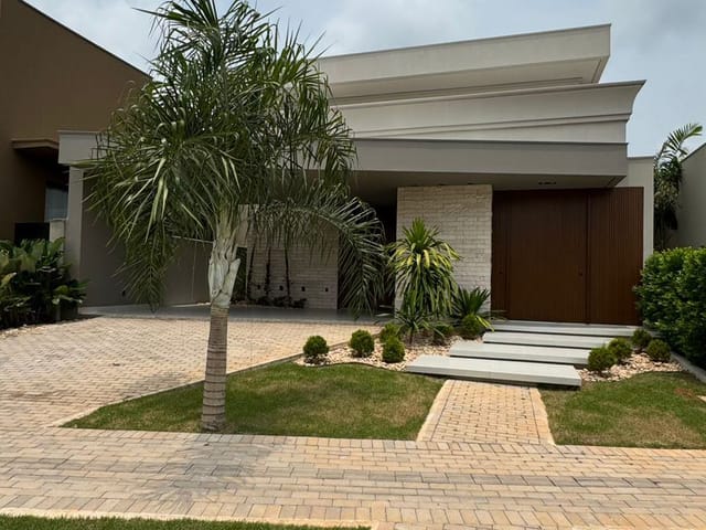 Casa com 360m² 3 quartos e 2 banheiros, à venda, no bairro Alameda das Cores Residencial em Sinop