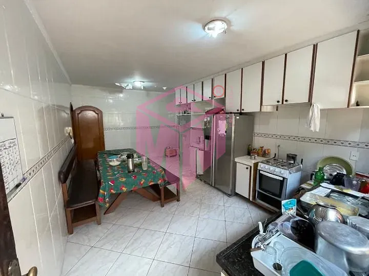 Casa, 3 quartos, 257 m² - Foto 14