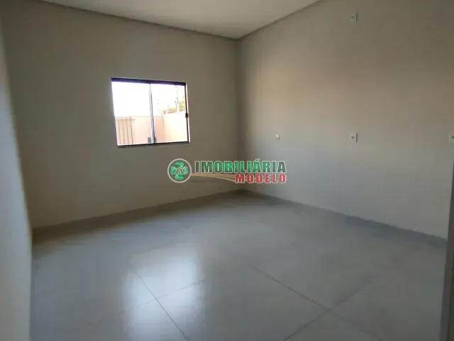 Casa 2 quartos e 1 banheiro, para alugar, no bairro Jardim Florianópolis em Canarana