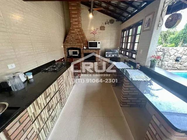 Casa com 264m² 3 quartos e 2 banheiros, à venda, no bairro Nova Caieiras em Caieiras