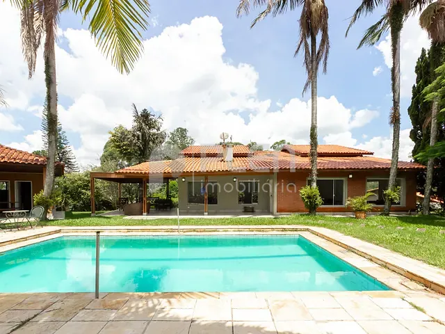 Casa com 1235m² 5 quartos e 7 banheiros, à venda, no bairro Palos Verde em Carapicuíba
