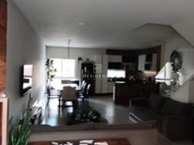 Casa com 203m² 3 quartos e 5 banheiros, à venda, no bairro Jardim Belvedere em Volta Redonda