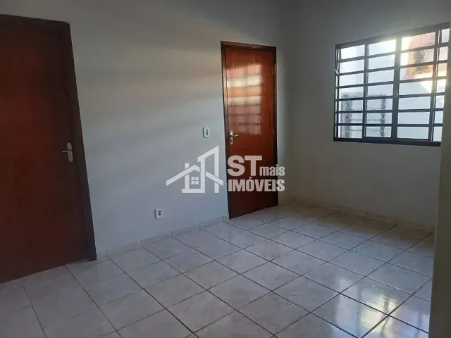 Casa com 150m² 2 quartos e 1 banheiro, à venda, no bairro Jardim Alvorada em Andradas
