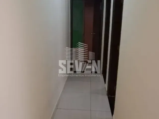 Casa com 195m² 2 quartos e 2 banheiros, à venda, no bairro Parque Boa Vista em Bauru