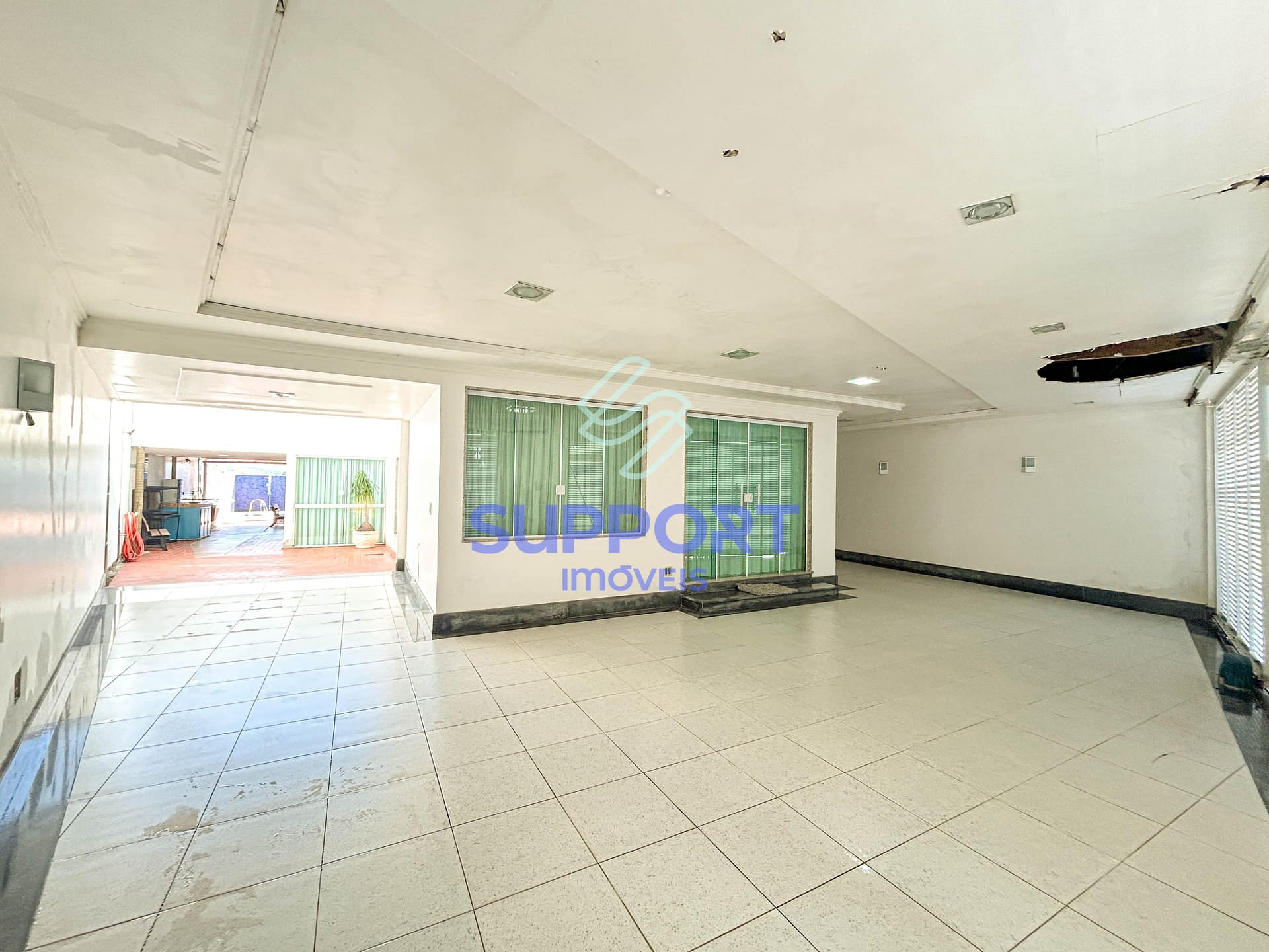 Casa à venda com 3 quartos, 720m² - Foto 15