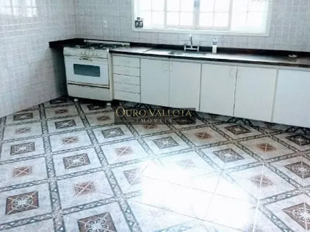 Casa com 410m² 2 quartos e 2 banheiros, à venda, no bairro Jardim Maringá em São Paulo