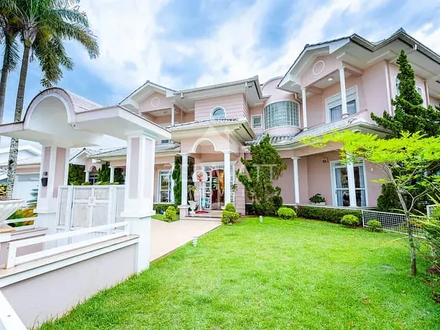 Casa 4 quartos e 4 banheiros, à venda, no bairro Itoupava Norte em Blumenau