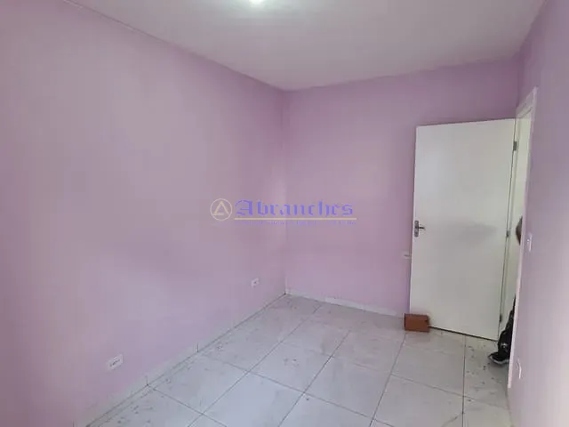 Casa 1 quarto e 2 banheiros, à venda, no bairro Cidade São Miguel em São Paulo