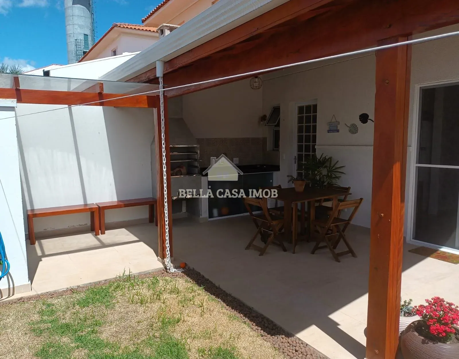 Casa, 3 quartos, 108 m² - Foto 1