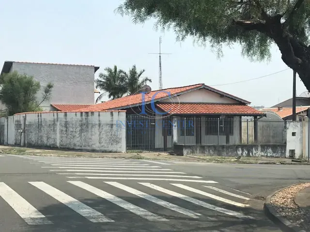 Casa com 357m² 2 quartos e 2 banheiros, à venda, no bairro Parque São Lourenço em Indaiatuba