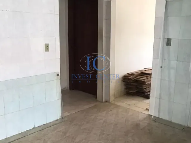 Casa com 357m² 2 quartos e 2 banheiros, à venda, no bairro Parque São Lourenço em Indaiatuba