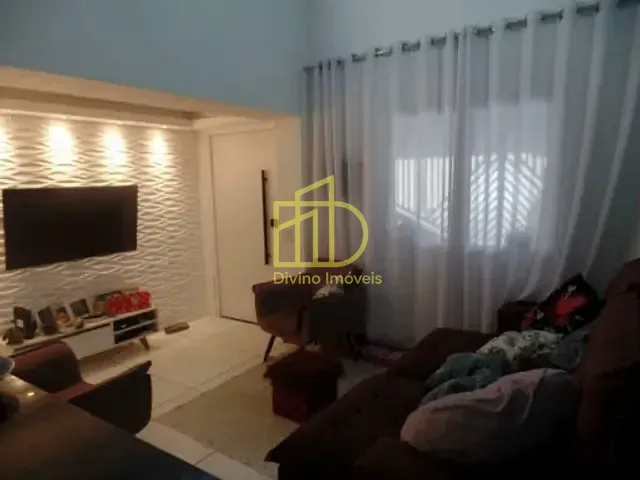 Casa com 115m² 3 quartos e 2 banheiros, à venda, no bairro Maracana em Praia Grande