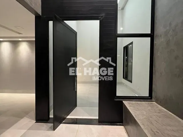 Casa com 268m² 3 quartos e 2 banheiros, à venda, no bairro Loteamento Salvador Costa Marques em Cuiabá