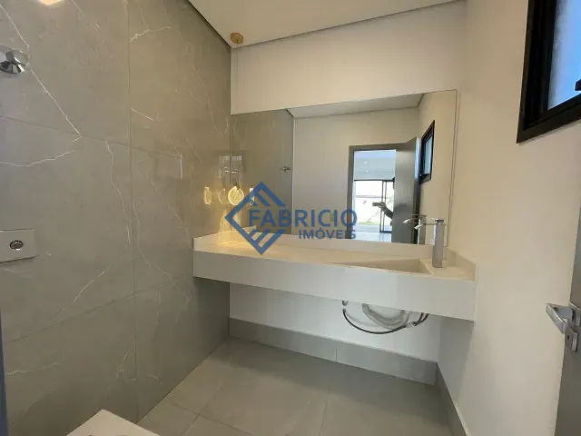 Casa com 307m² 3 quartos e 4 banheiros, à venda, no bairro Condomínio Residencial Mont’ Alcino em Valinhos