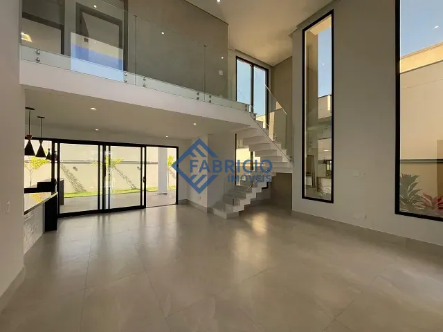 Casa com 307m² 3 quartos e 4 banheiros, à venda, no bairro Condomínio Residencial Mont’ Alcino em Valinhos